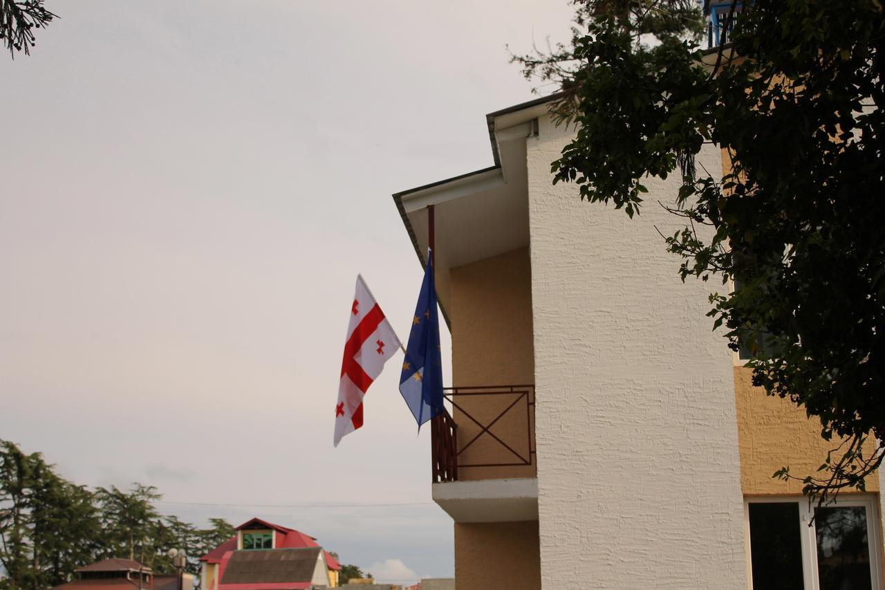 Hotel Sunrise In Ureki Exterior photo