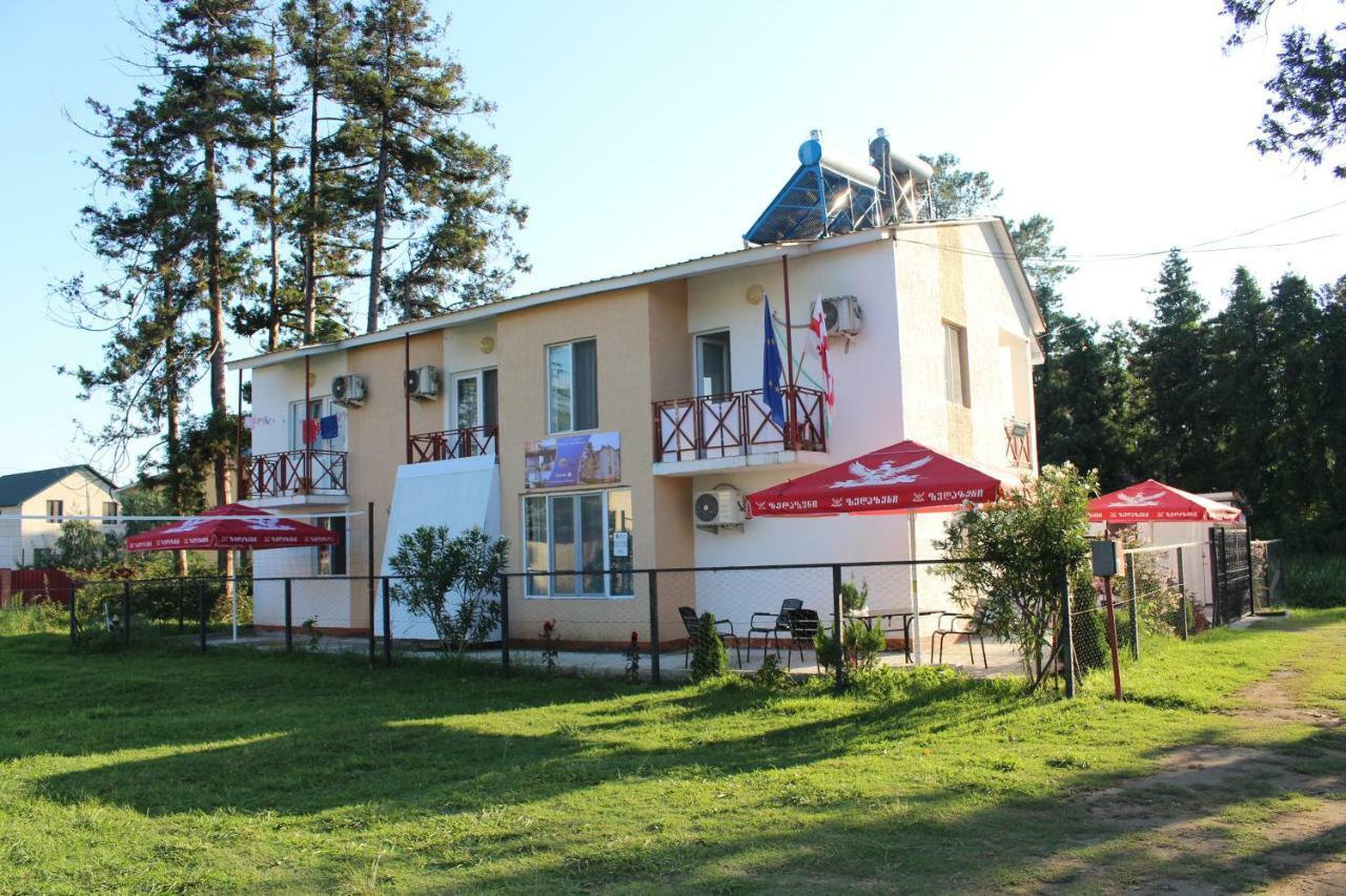 Hotel Sunrise In Ureki Exterior photo